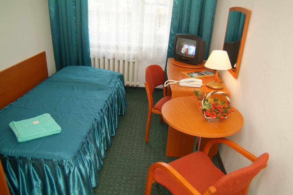 Interferie Hotel W Glogowie Экстерьер фото